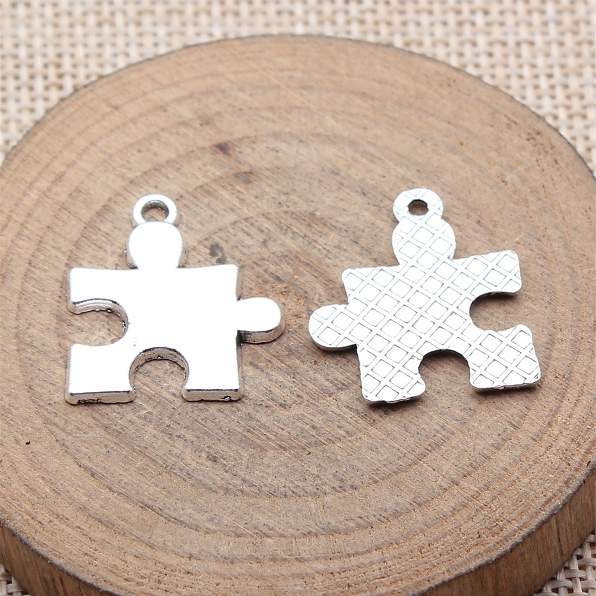 WYSIWYG 10pcs 23x20mm 2 Colors - Vintage Fashion Online review and price