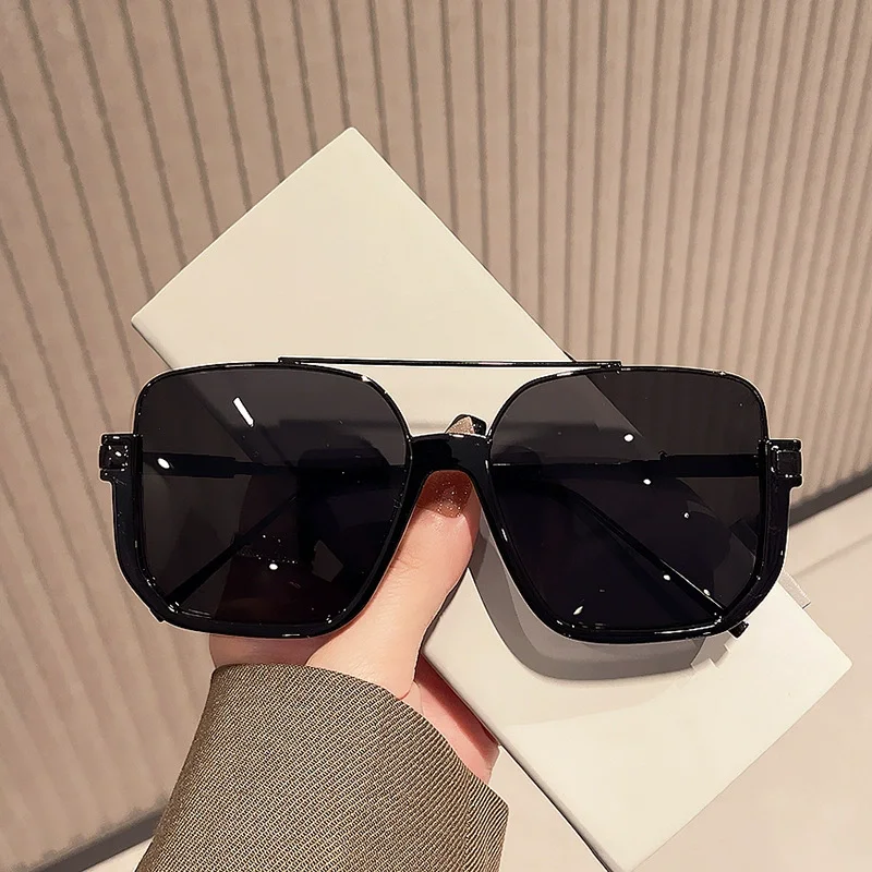 New Vintage Oversized Sunglass - Vintage Fashion Enthusiasts review and price